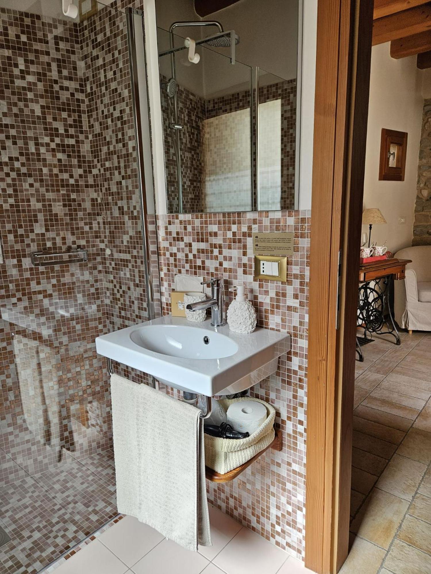 Le Zitelle Di Ron Bed & Breakfast Valdobbiadene Exterior foto